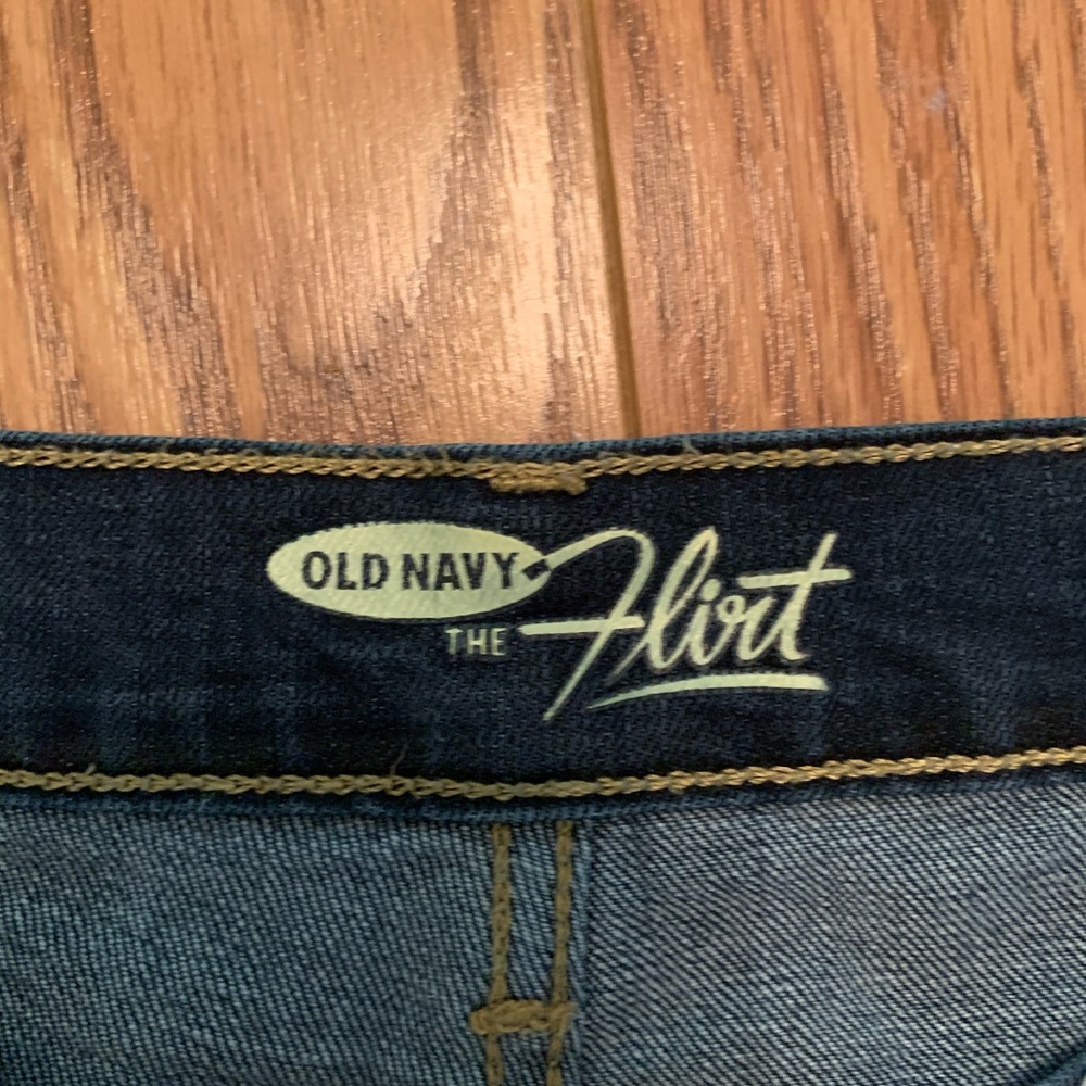 Jeans - Picture 2 of 3